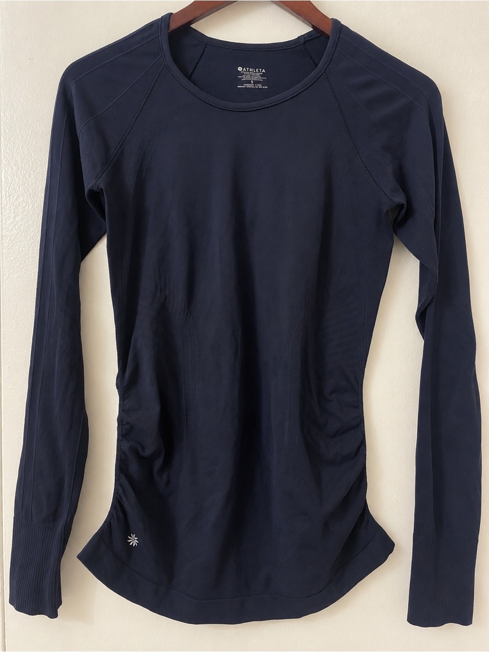 Athleta Speedlight Long Sleeve Top Navy Blue Seamless Running Shirt Thumbholes S